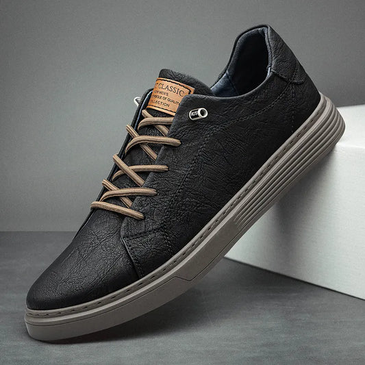 Men's classic style everyday sneakers, designed for comfortable daily wear and durable walking. Lace-up casual shoes.