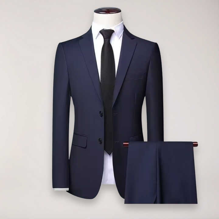 Elegant black two-piece men's suit, ideal for weddings, galas, and sophisticated evening party wear.