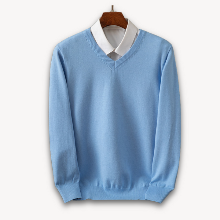 Versatile men's V-neck sweater, slim fit, long sleeve, a timeless classic piece for any man's wardrobe.