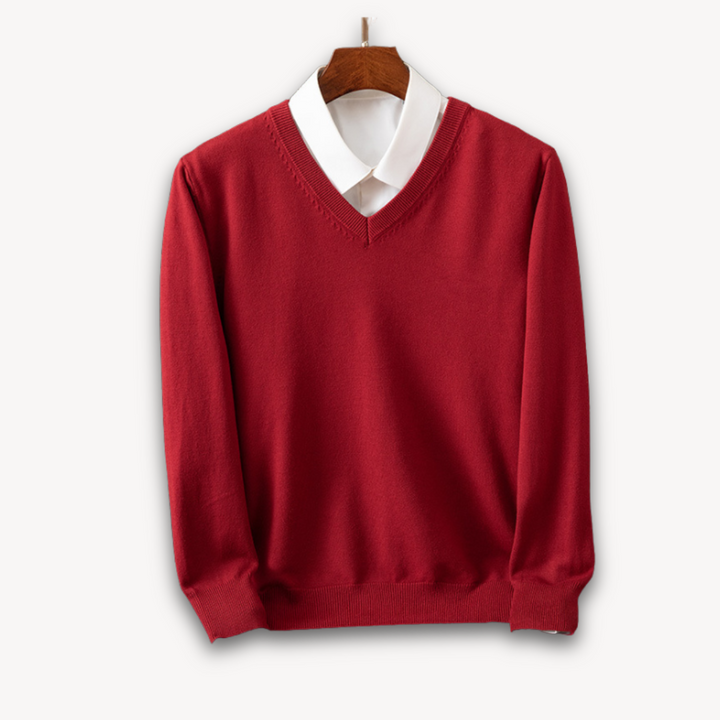 Comfortable men's V-neck sweater, long sleeve, classic style, suitable for all-day casual wear.