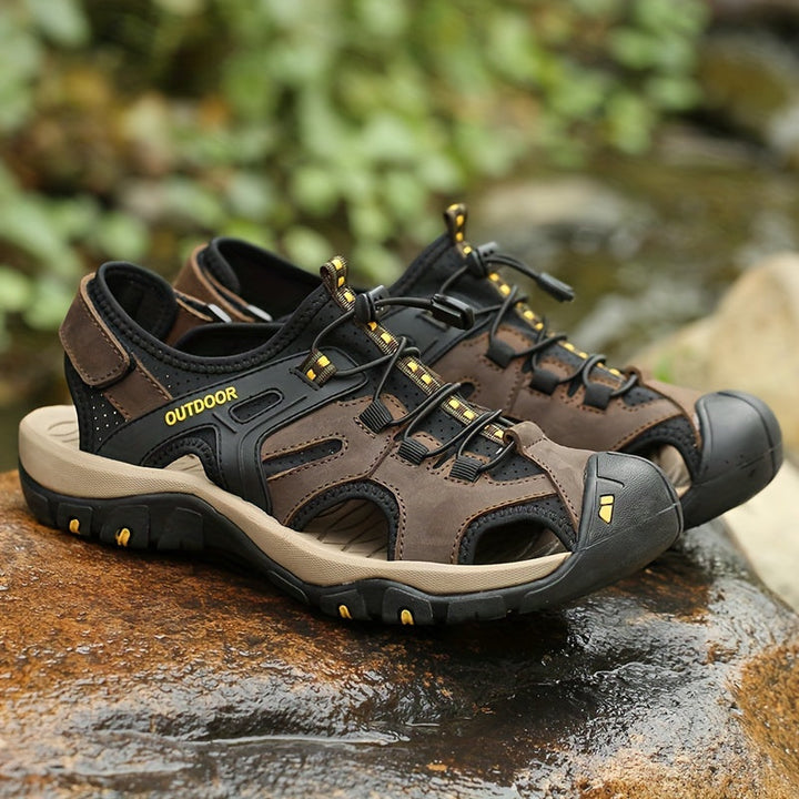 Mens hiking sandals, closed-toe design, adjustable for optimal outdoor performance & trail comfort. Adventure gear.