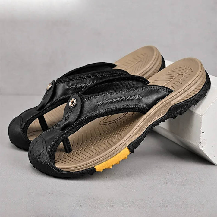 Protective men's closed toe outdoor sandals, non-slip, water resistant, great for sport & trails.