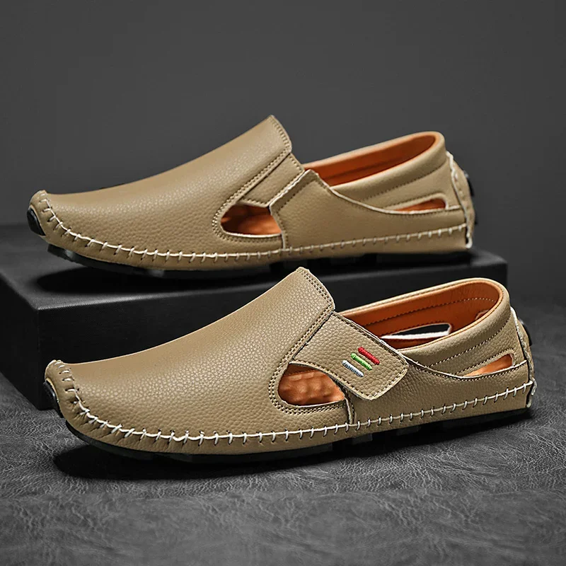 Men's durable summer sandals with adjustable strap, great for walking, vacation, and daily comfort.