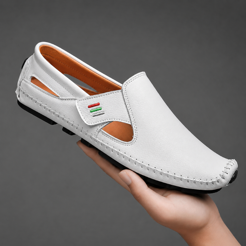 Casual men's adjustable strap sandals, offering orthopedic support and comfort for daily wear.