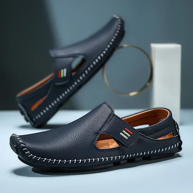 Durable men's walking sandals, open toe design with adjustable strap, ideal for summer vacation.