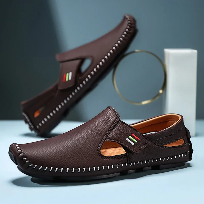 Men's walking sandals, adjustable strap, ergonomic design for support & daily comfort.