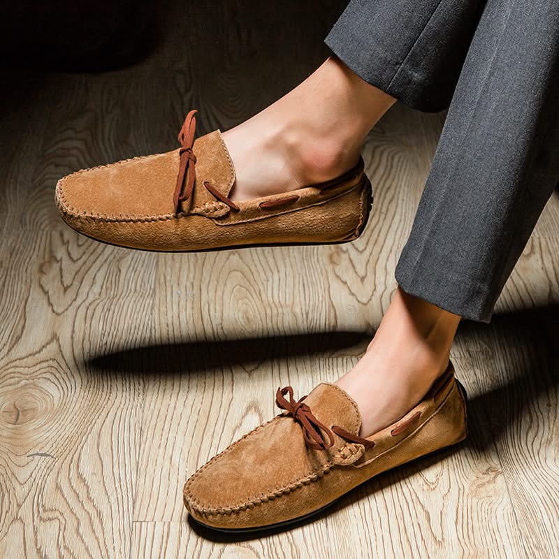Black men's classic slip-on loafers, perfect for dress casual and comfortable walking.