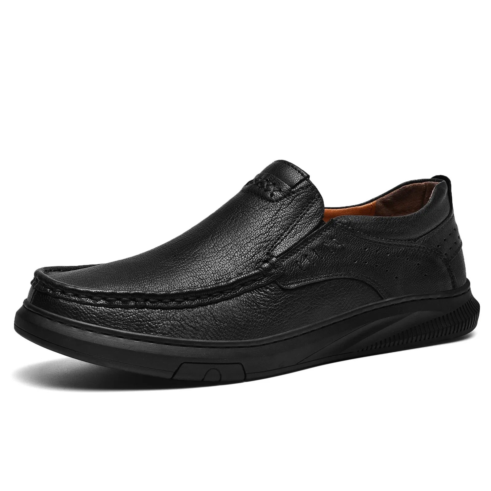 Casual men's leather slip-on loafers, comfortable cowhide footwear for everyday relaxed style.