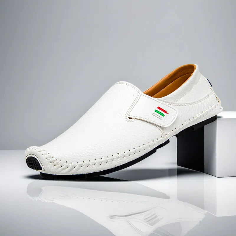 Versatile smart casual men's loafers, everyday slip-on shoes offering style & comfort.