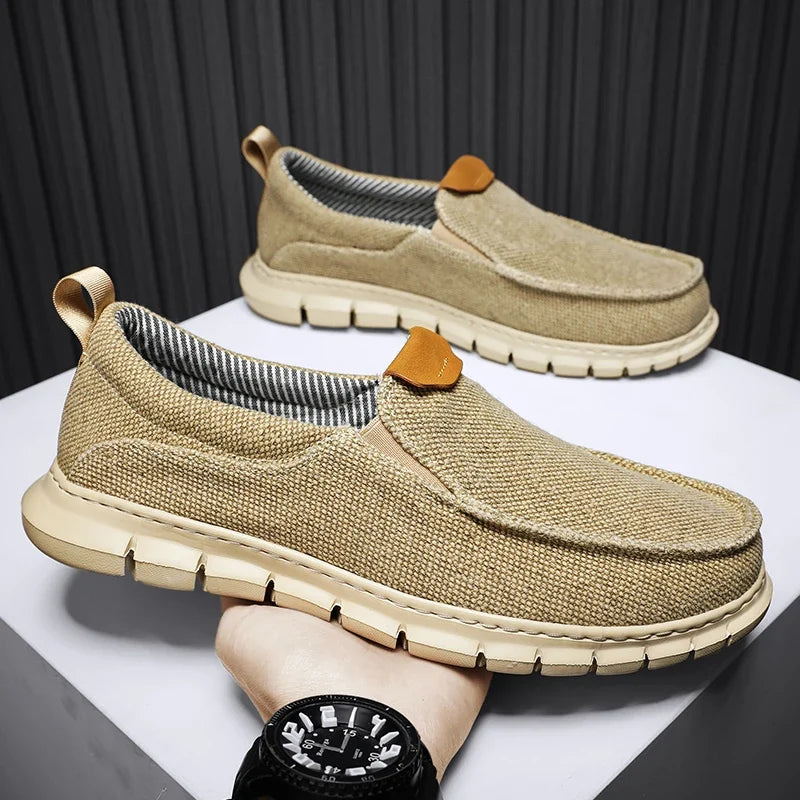 Easy wear men's slip-on shoes. Comfortable & lightweight casual footwear, perfect for everyday walking & versatility.
