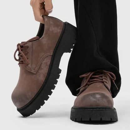 Durable men's thick-sole derby shoes in brown, offering comfort & versatile style for any occasion.
