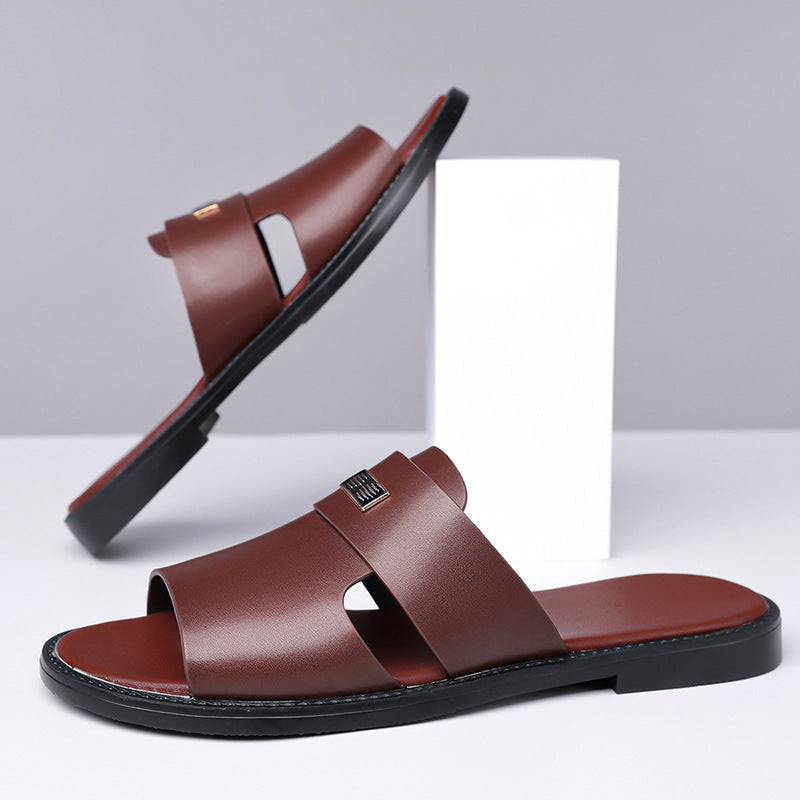 Casual men's slip-on sandals, open-toe design for ultimate comfort and summer style.