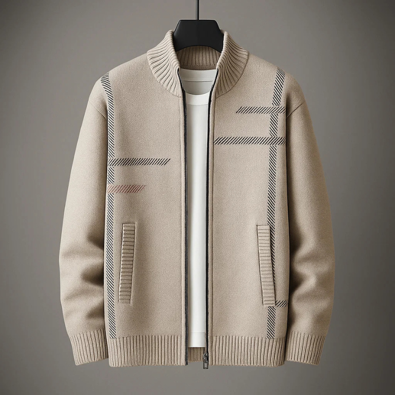 Men's cozy full-zip everyday jacket in tailored fit charcoal, perfect for warmth & layering.