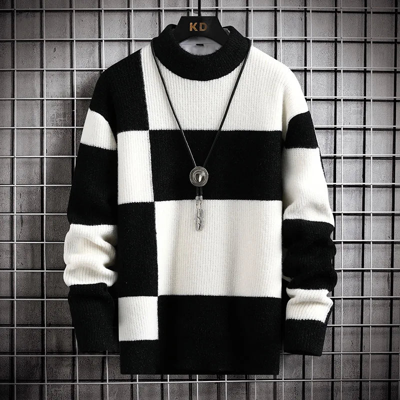 Warm men's long sleeve knit sweater in a relaxed fit with a classic check pattern, ideal for cold weather.