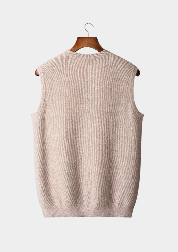 Men's crew neck sleeveless vest, ideal layering top for spring/summer fashion. Casual & smart casual men's apparel.