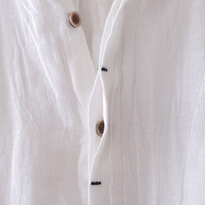 Versatile men's crinkle short sleeve top, offering relaxed comfort & a stylish look for everyday and summer wear.