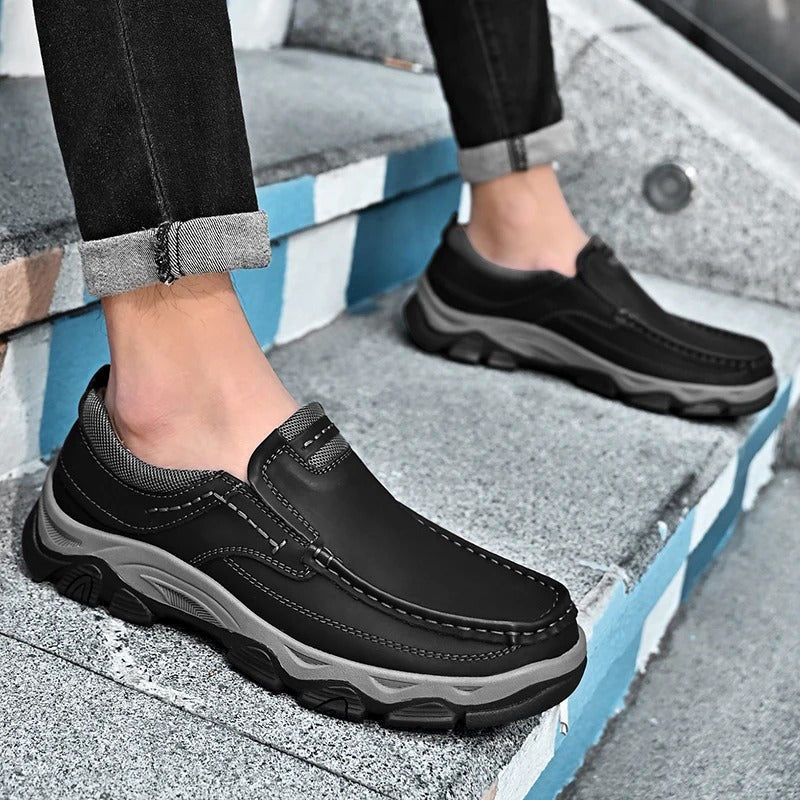 Black Men's Dakota classic slip-on loafers, offering rugged style, durability, and comfort for men's wear.