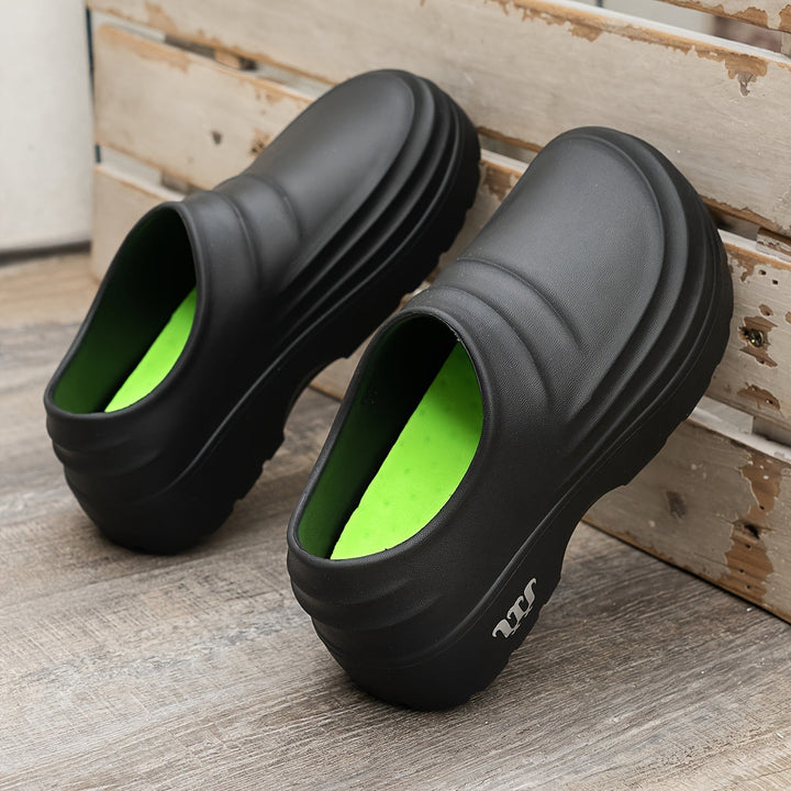 Chunky sole men's slip-on clogs, Douglas, offering impact-absorbing comfort.