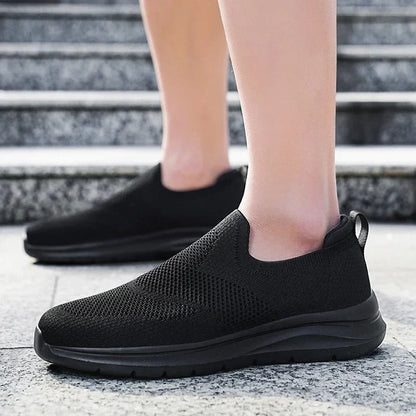Lightweight, flexible sole of men's DriftWalk knit slip-on walking shoes for ultimate comfort.