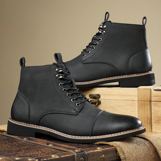 Men's durable all-terrain boots with rugged sole & traction grip, perfect for outdoor & city style.