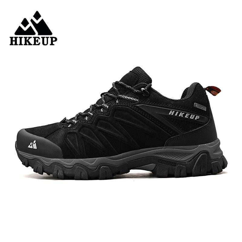 Bottom sole detail of men's trekking footwear, emphasizing durable traction pattern for hiking