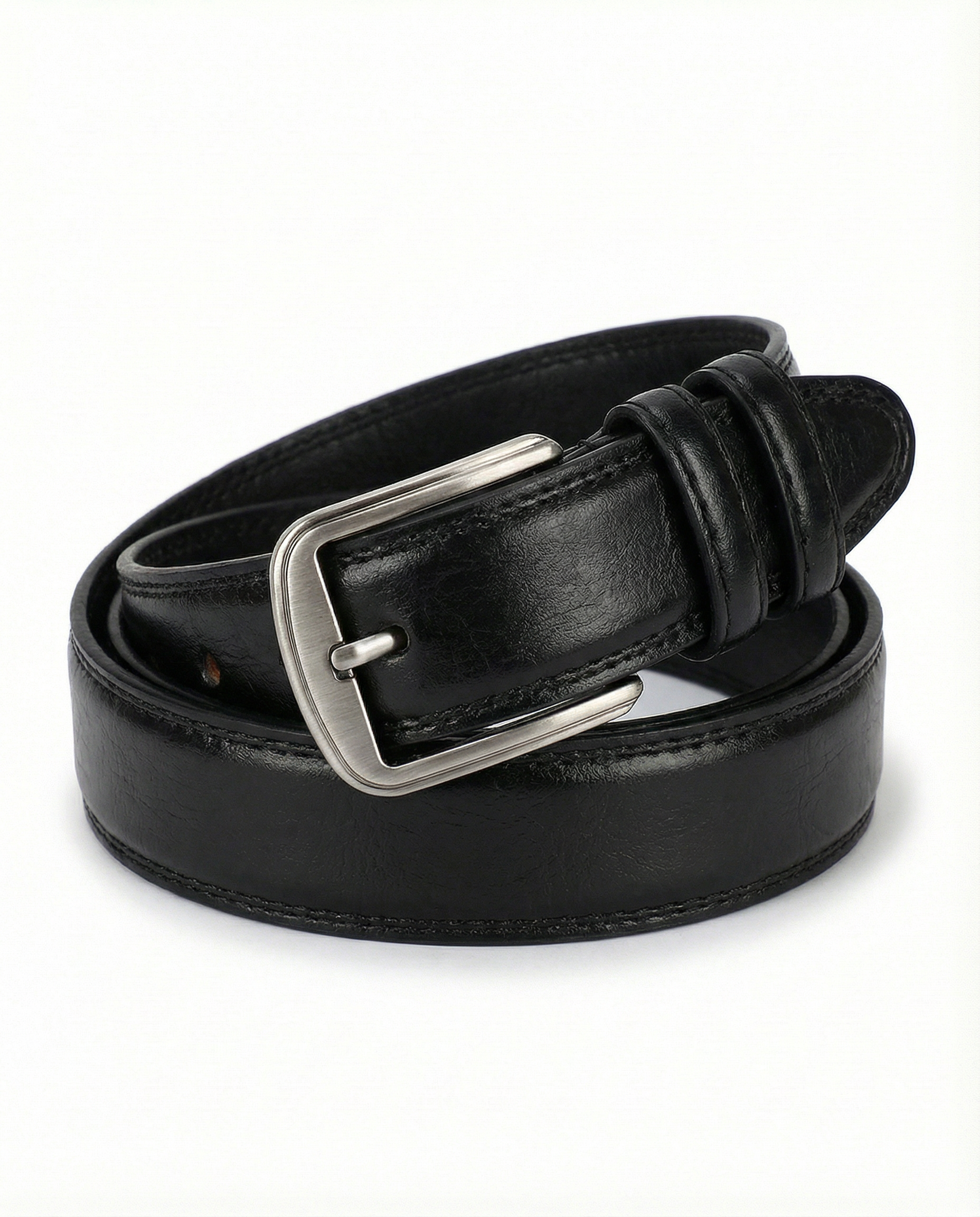 Hardwearing men's full-grain leather belt, ideal for everyday use. Vegetable tanned, classic brown, black, maroon.