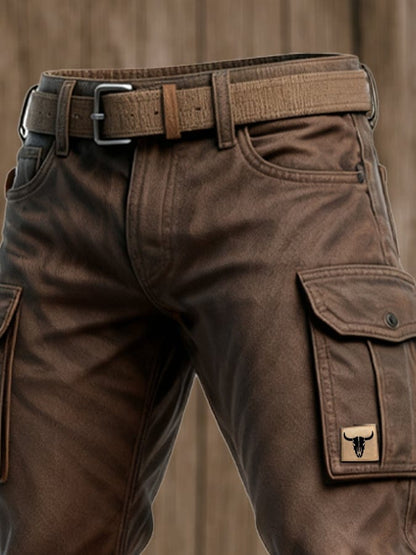 Straight leg men's insulated workwear pants. Durable utility cargo design provides warmth & comfort for winter outdoor tasks.