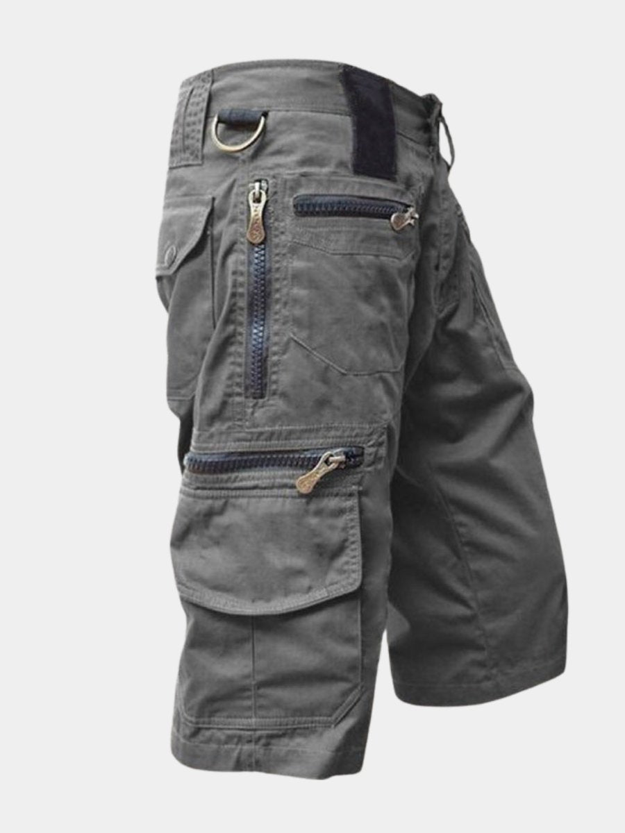 Men's durable multi-pocket cargo shorts, relaxed fit for outdoor adventures & everyday comfort. Perfect for travel.