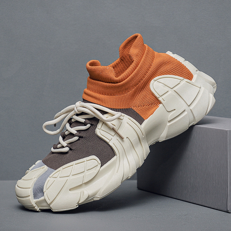 Men's comfort footwear: dynamic hybrid sneakers with cushioned sole for an active lifestyle.