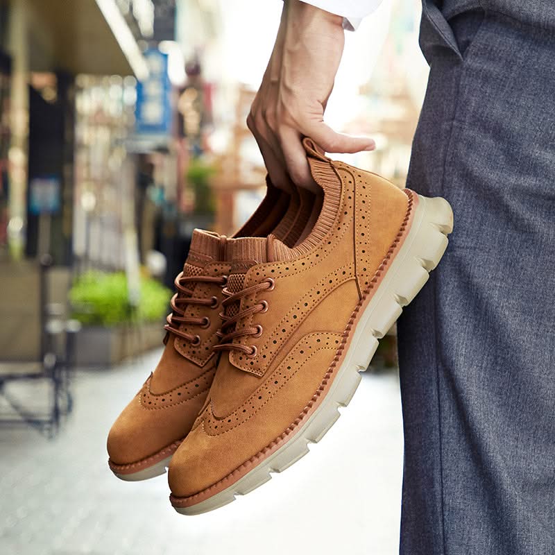Stylish Men's Eastbrook casual sneakers with advanced orthopedic comfort features.