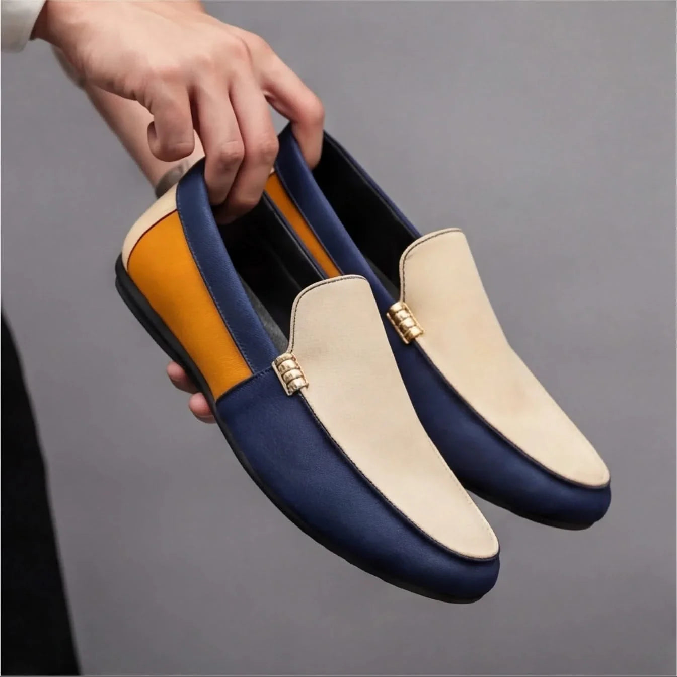 Men's casual footwear: effortless slip-on loafers for ultimate comfort and versatile everyday style.