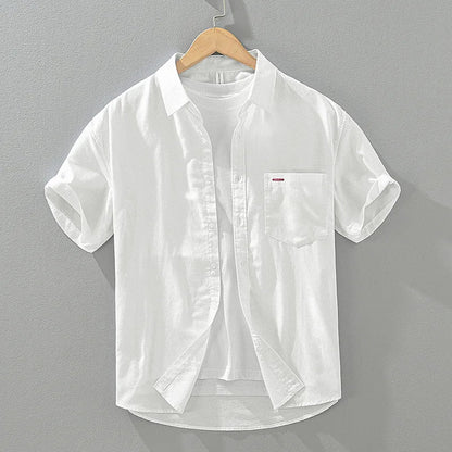 Casual men's short sleeve summer shirt, relaxed fit, perfect for everyday wear in warm weather.