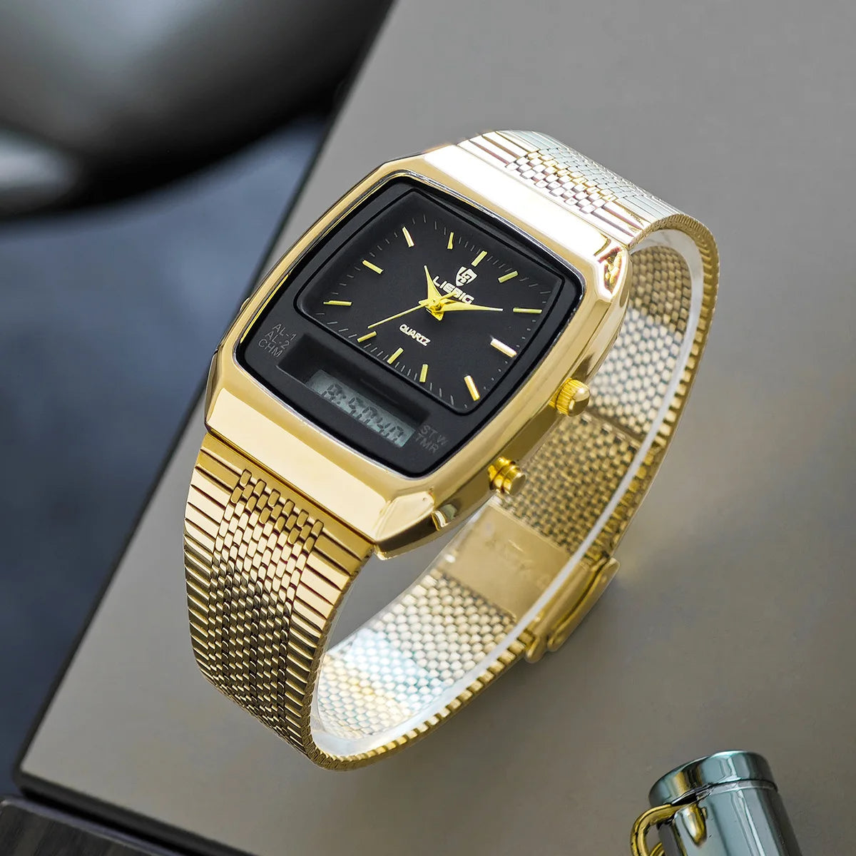 Versatile men's hybrid analog digital watch, combining classic elegance with modern functionality for daily wear.