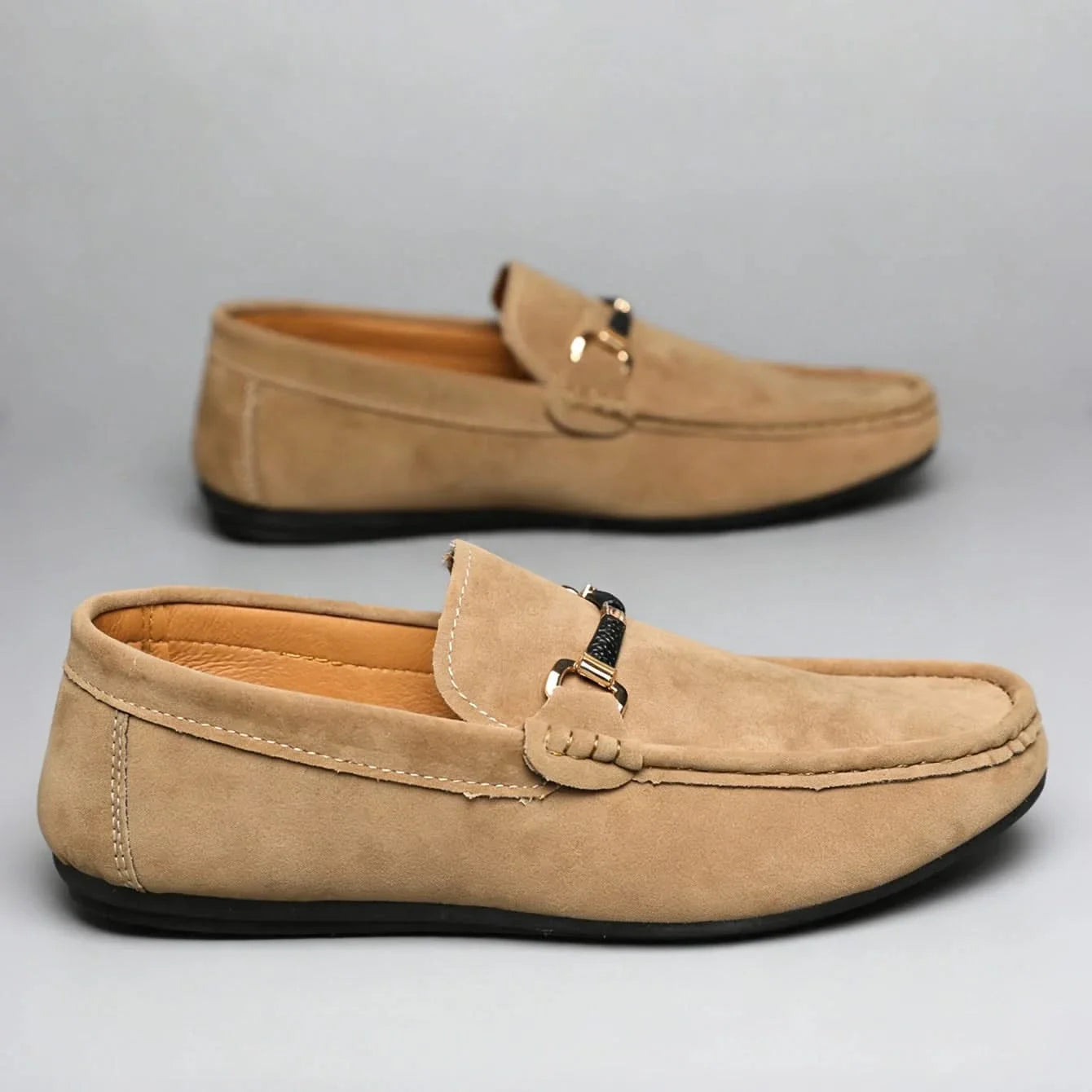 Comfortable men's slip-on loafers, perfect for sophisticated office wear or elegant casual fashion.
