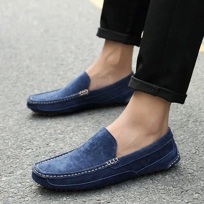 Stylish men's slip-on loafers for quick comfort. Ideal everyday footwear, blending casual and dressy.