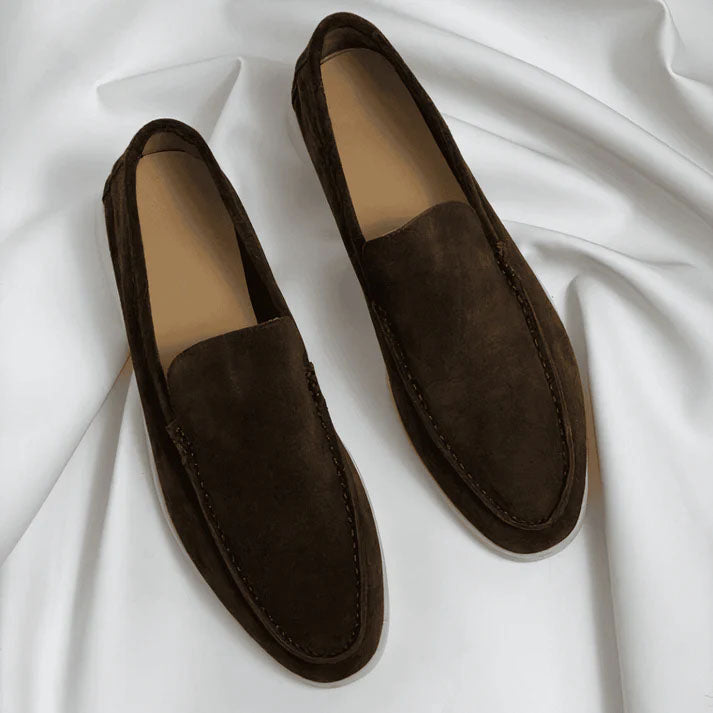 Versatile men's Turin style loafers, merging formal elegance with casual comfort for modern men's fashion.