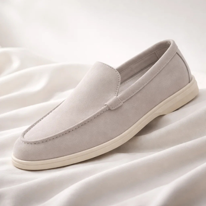 Men's fashion loafers: easy slip-on style, lightweight & comfortable for any occasion.