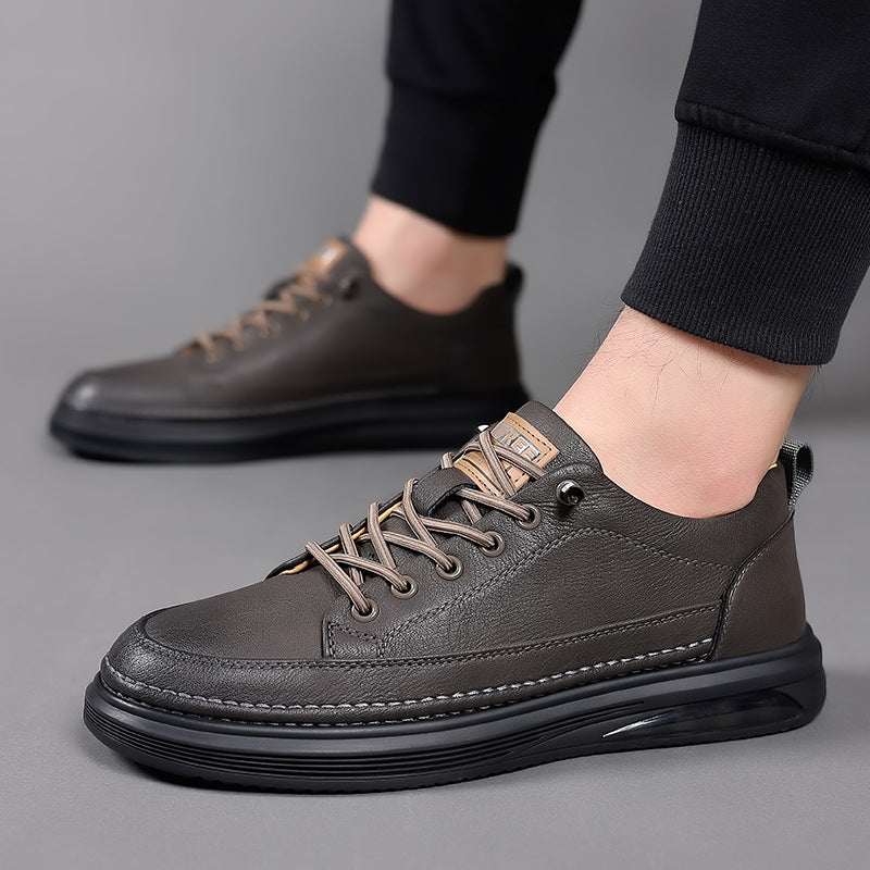 Men's everyday casual low-top sneakers, ideal footwear for walking, daily activities & comfort.