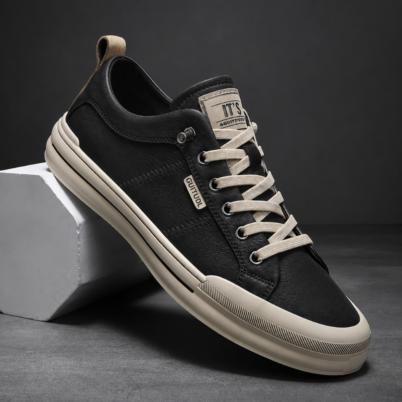 Men's low-top casual sneakers, lightweight & comfortable for everyday fashion.