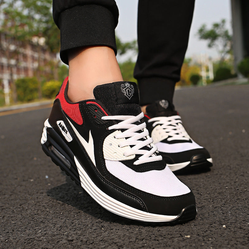 Evron men's performance running shoes. Lightweight design, optimal comfort for training & daily runs.