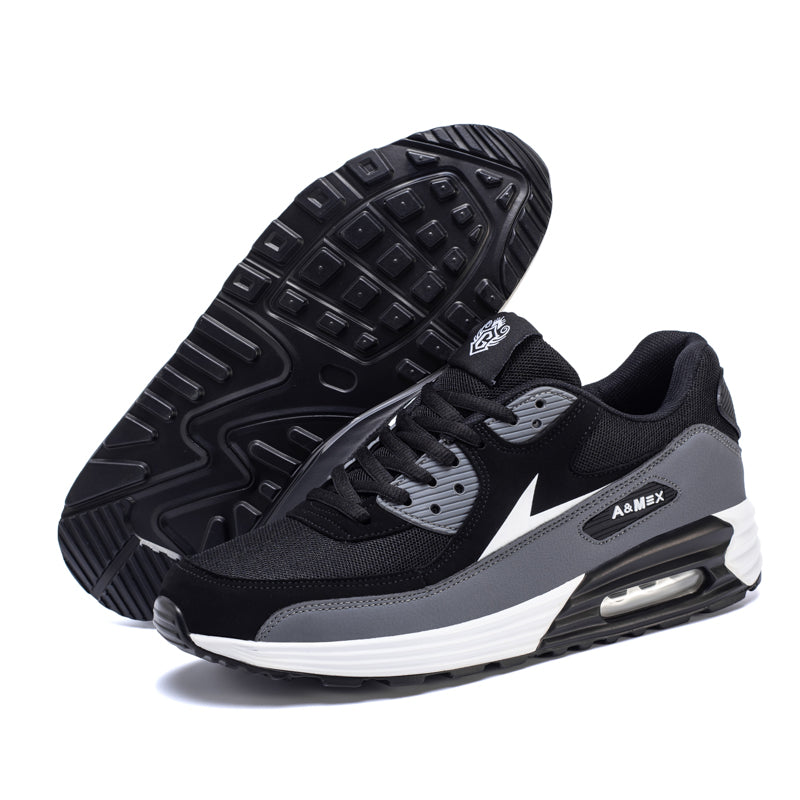 Durable Evron men's gym sneakers. Ideal footwear for training, providing stability and support.