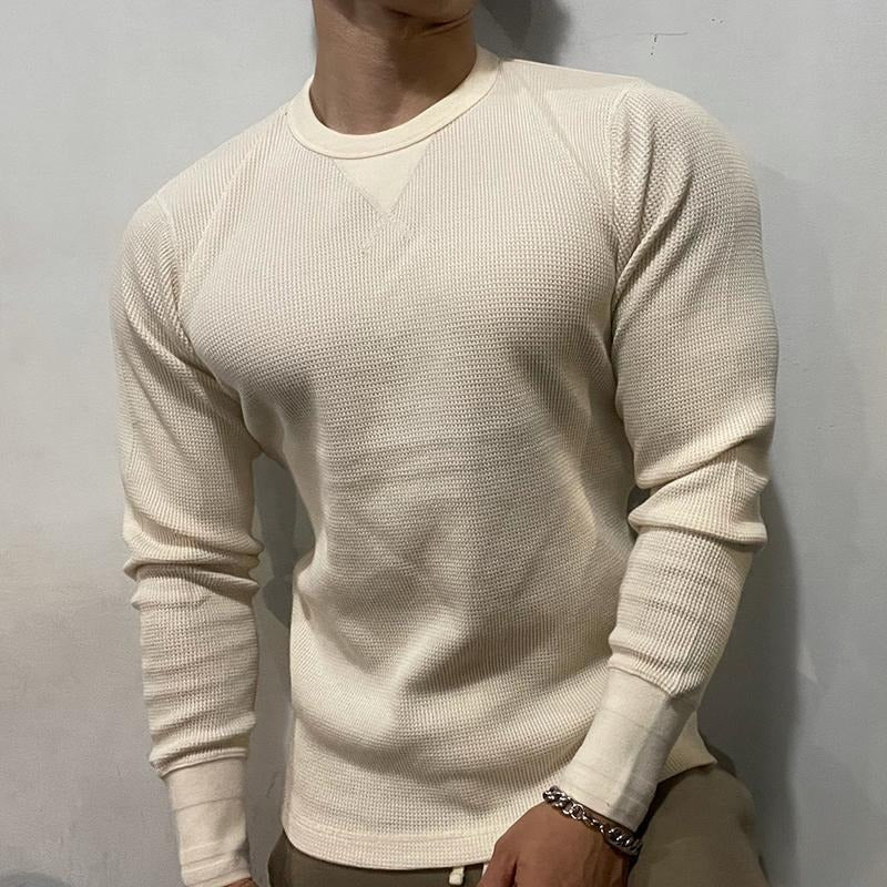 Men's fitted muscle shirt in black, ideal performance athletic top for gym workouts & street style.