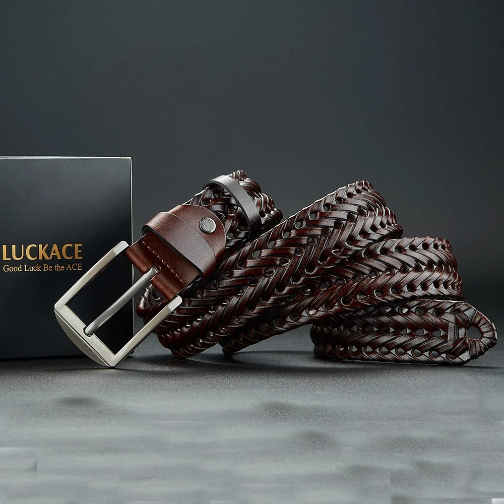 Classic men's braided leather belt, a versatile fashion accessory made from genuine cowhide.