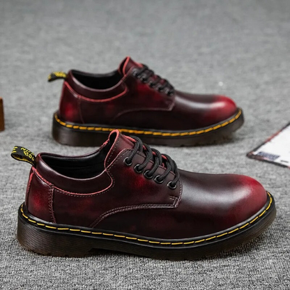 Men's fashion brown genuine leather low-cut shoes, combining style and everyday comfort effortlessly.