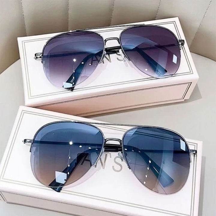 Stylish men's pilot sunglasses with modern gradient lenses, perfect fashion eyewear for long or square faces.