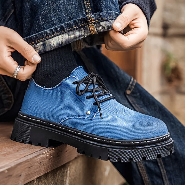 Men's Harlow casual slip-on shoes featuring a distinct frayed edge, offering summer comfort.