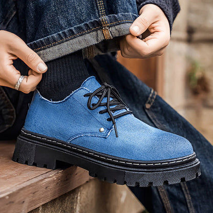 Men's Harlow casual slip-on shoes featuring a distinct frayed edge, offering summer comfort.