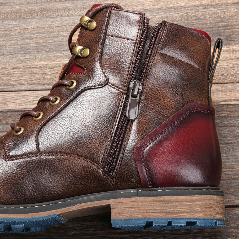 Versatile Men's Heritage Classic ankle boots for everyday wear, featuring a stylish side zipper. Fashion-forward.