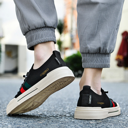 Men's casual lace-up shoes, lightweight and supportive for walking, in popular Italiana Style.