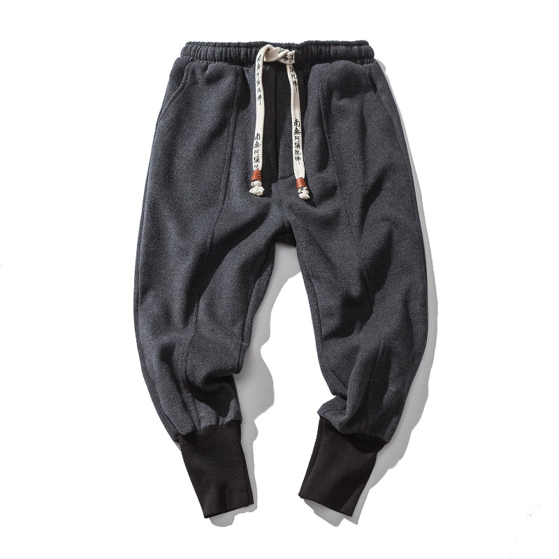 Comfortable men's Katana relaxed fit tapered gray pants, ideal for casual, modern streetwear looks.